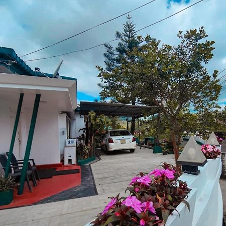 Kpl Holiday Homes Хаттон Экстерьер фото