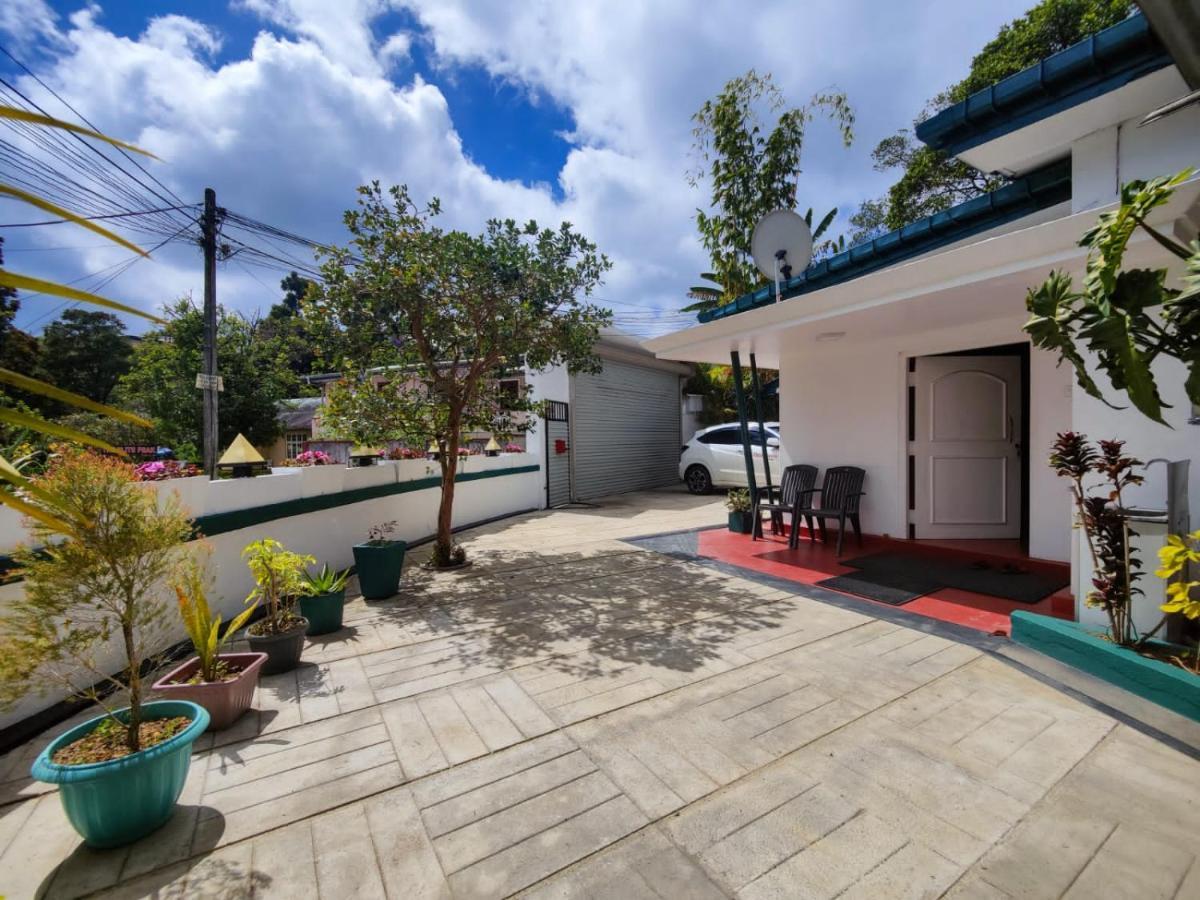 Kpl Holiday Homes Хаттон Экстерьер фото